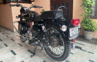 Black Royal Enfield Bullet 350 KS BS6