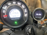 Dapper Grey Royal Enfield Hunter 350 Retro