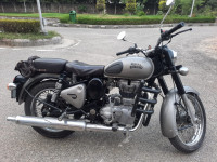 Silver Royal Enfield Classic 350