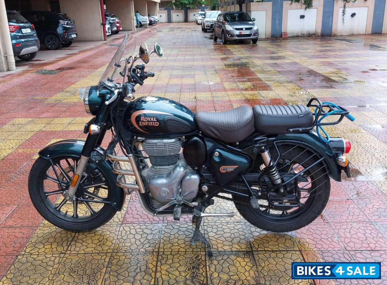 Royal Enfield Classic 350 Dual Channel BS6