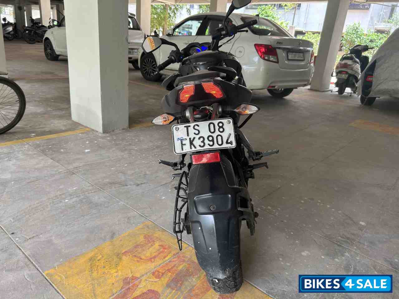 Bajaj Pulsar 200 NS