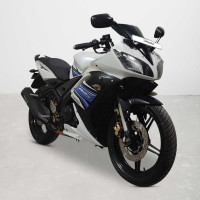 Yamaha YZF R15 S