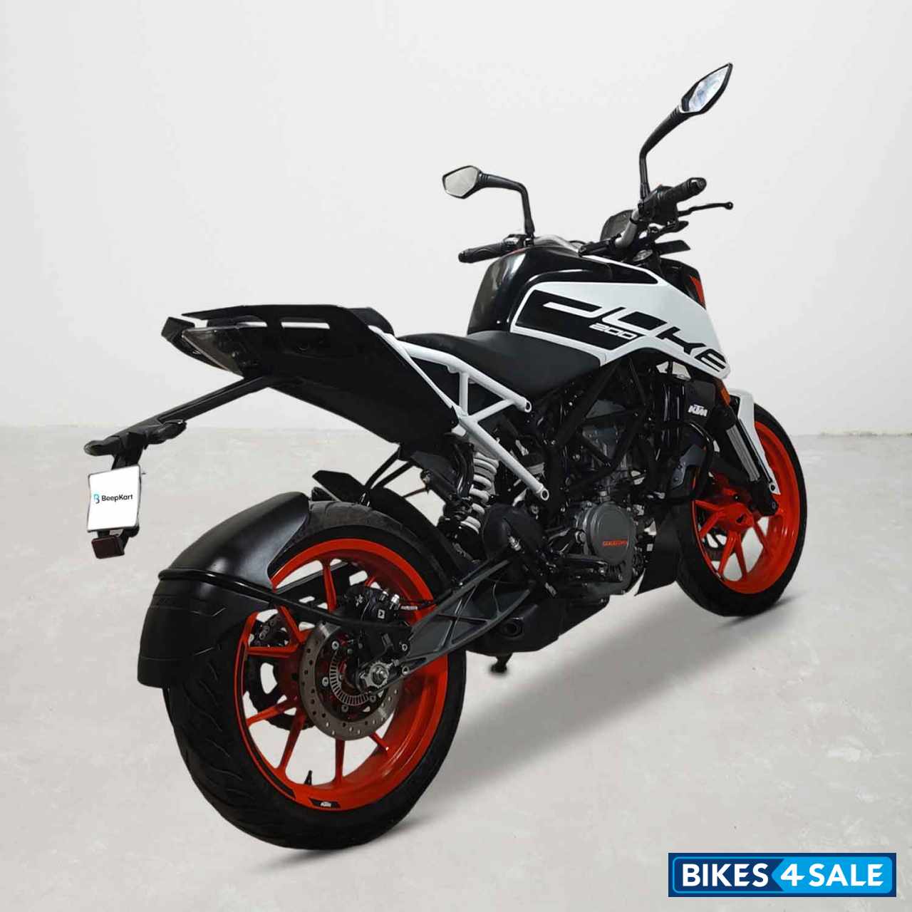 KTM Duke 200
