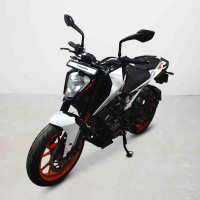 KTM Duke 200
