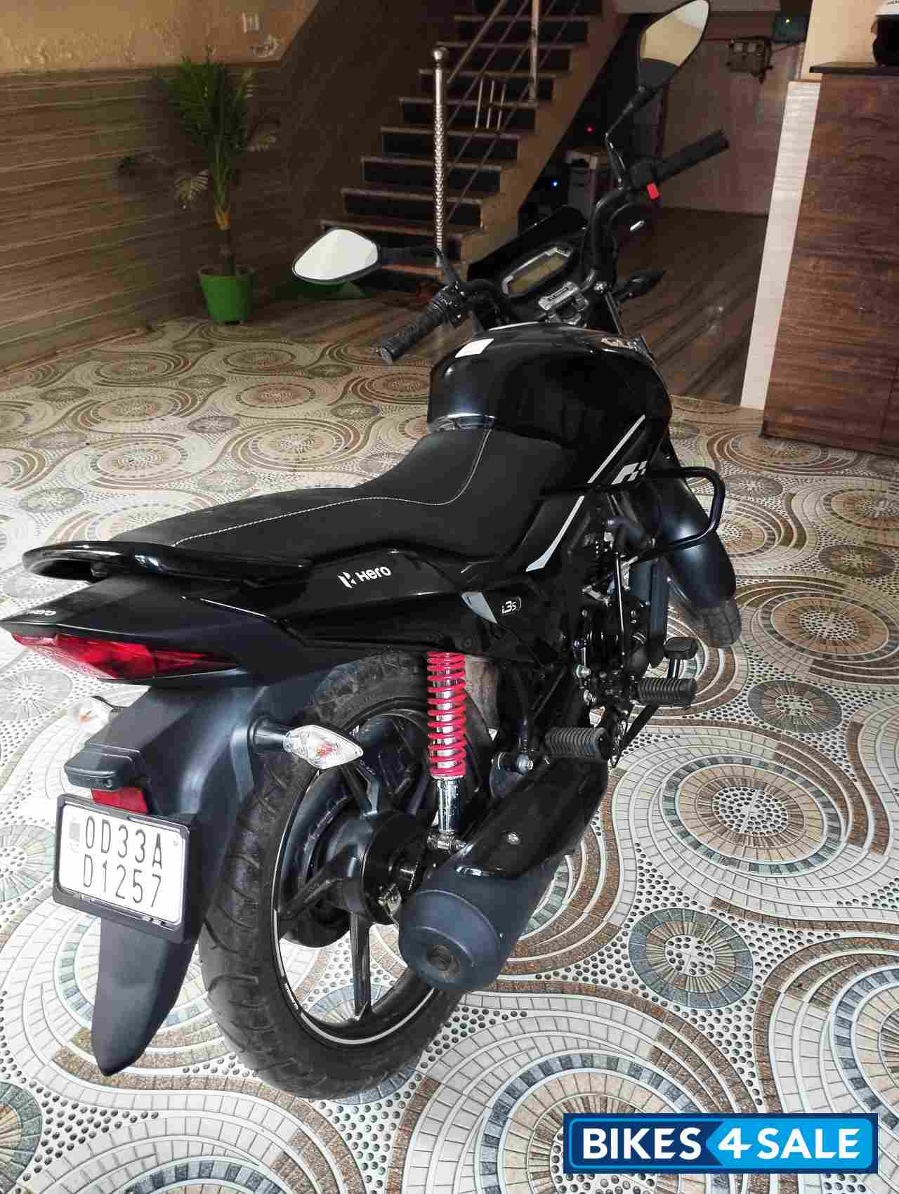 Black Hero Glamour Xtec