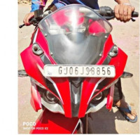 Bajaj Pulsar RS 200 ABS