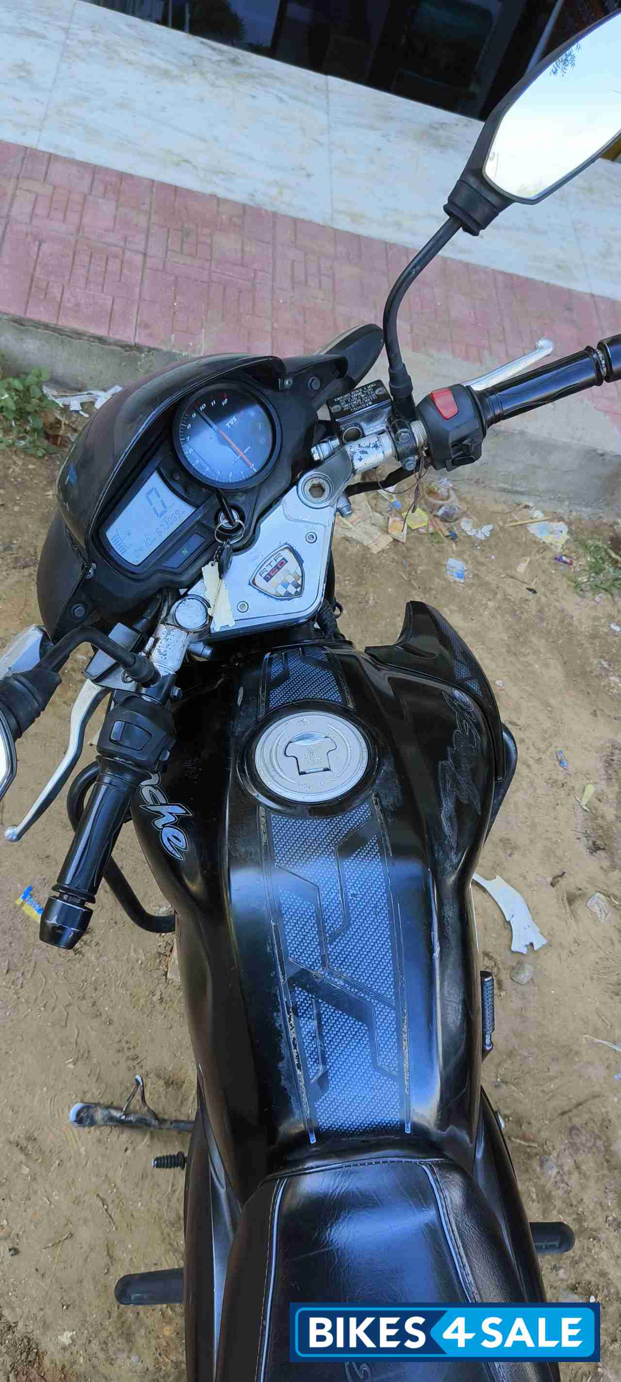 TVS Apache RTR 160