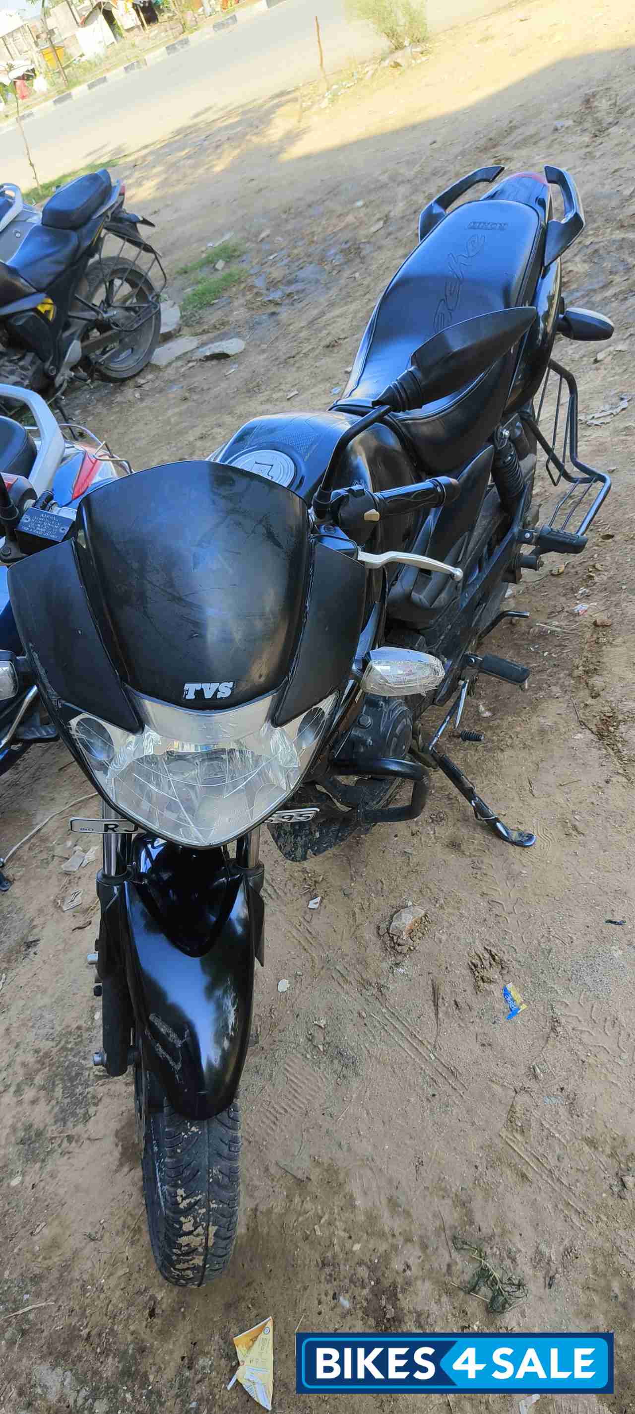 TVS Apache RTR 160