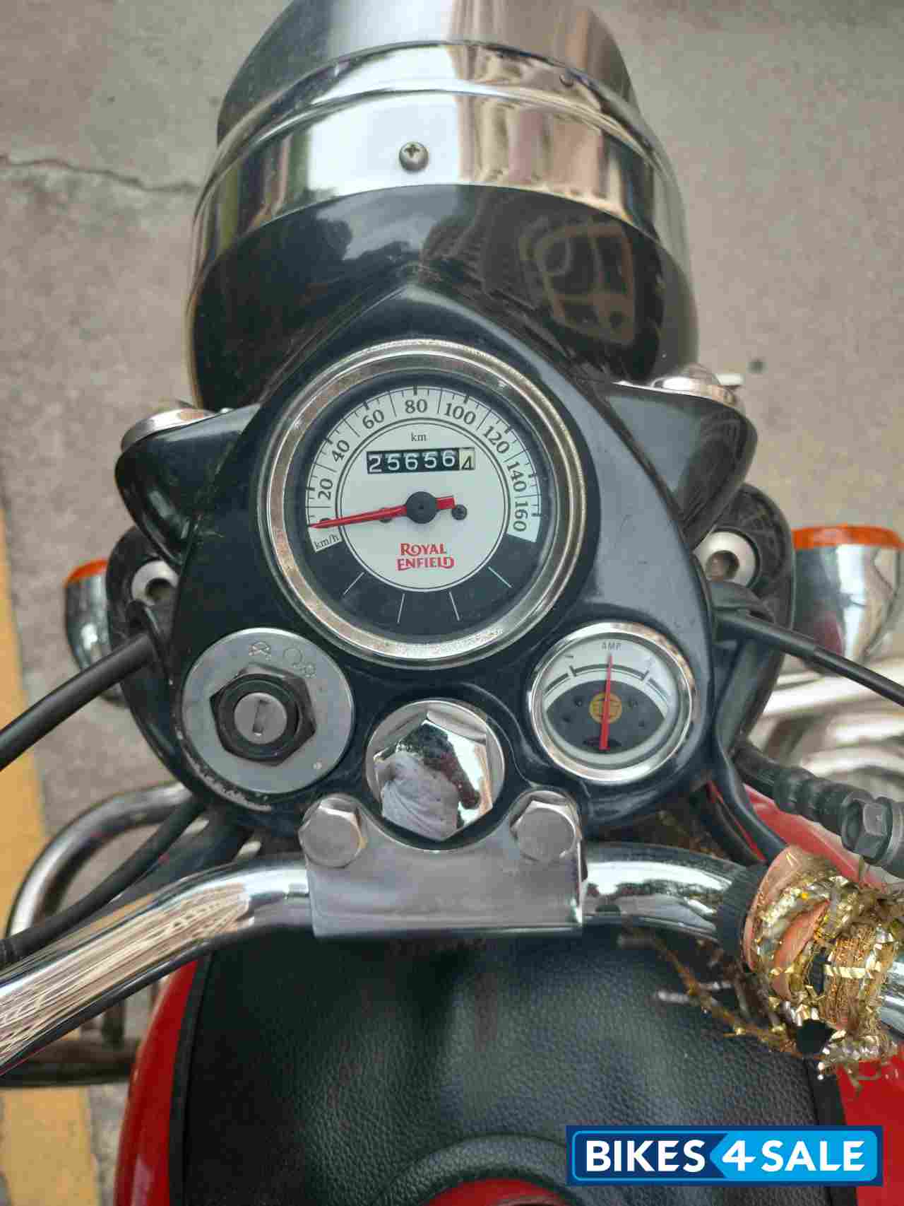 Red Royal Enfield Classic 350 Redditch Red