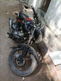 Bajaj V15