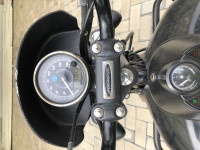 Matt Black Bajaj Avenger Street 220