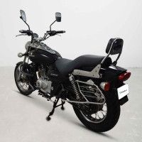 Bajaj Avenger 180 DTS-i
