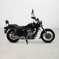 Bajaj Avenger 180 DTS-i