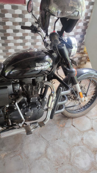 Black Royal Enfield Bullet 350 ES BS6