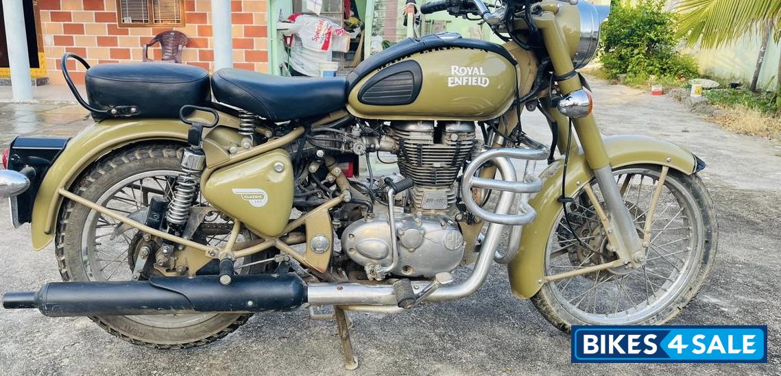 Royal Enfield Classic Desert Storm
