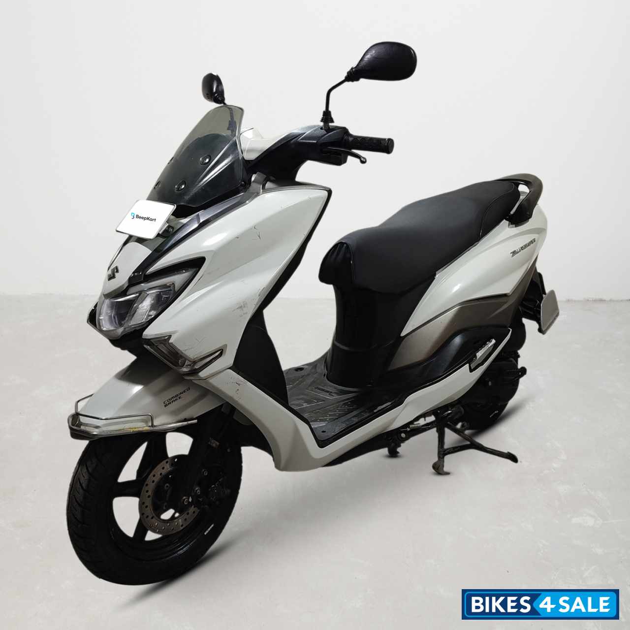 Suzuki Burgman Street