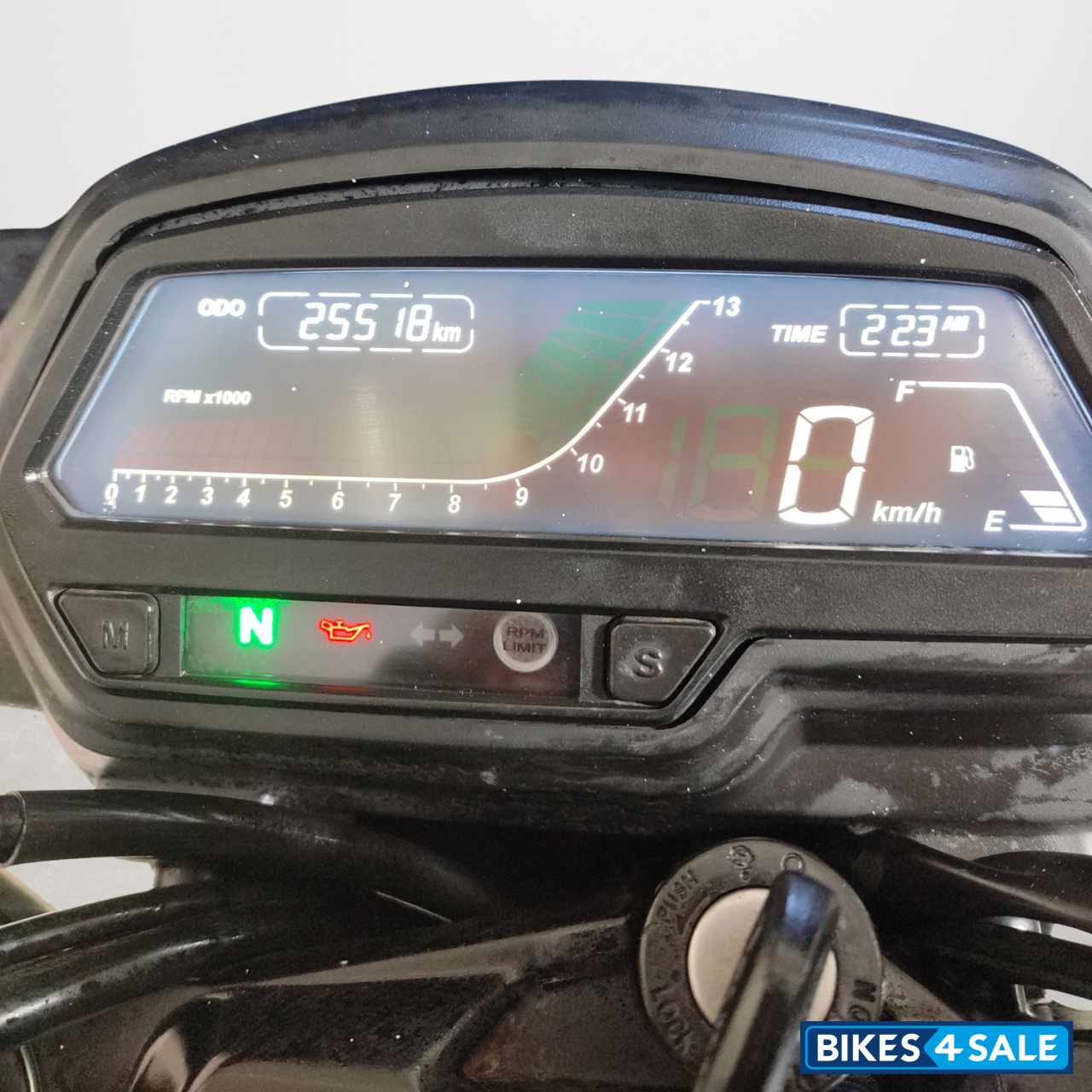 Bajaj Dominar 400