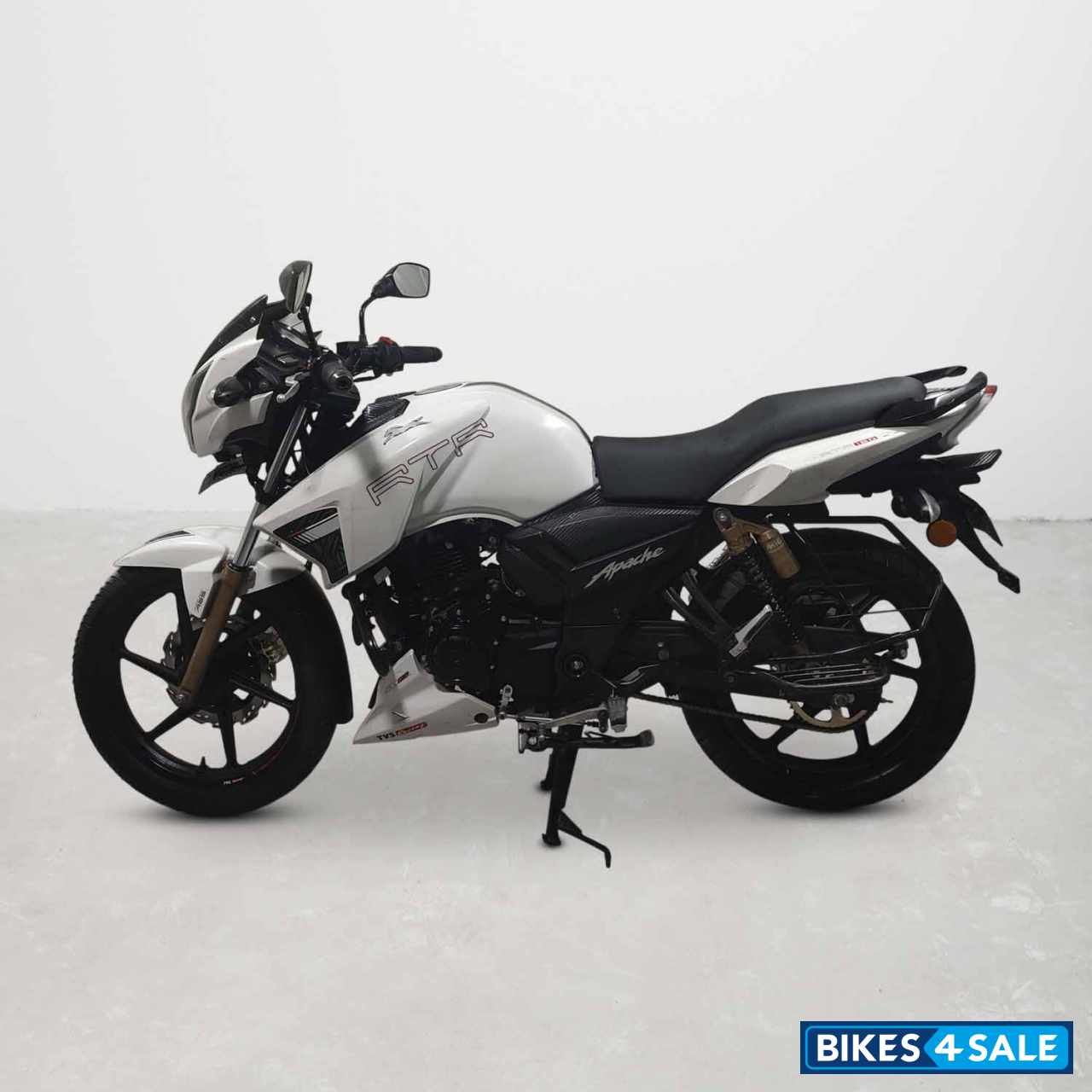 TVS Apache RTR 180 ABS