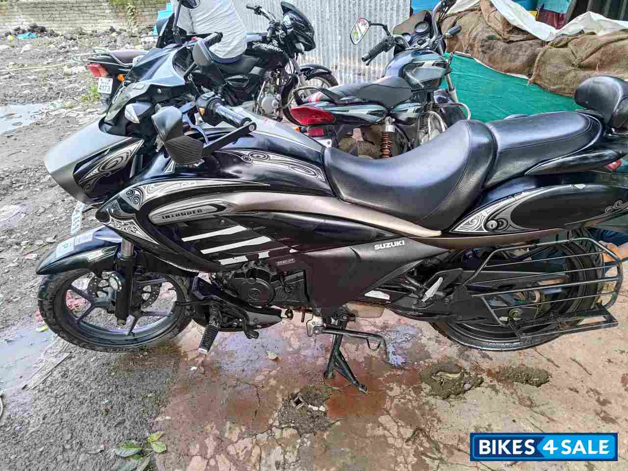 Suzuki Intruder 150 Suzuki Intruder 150