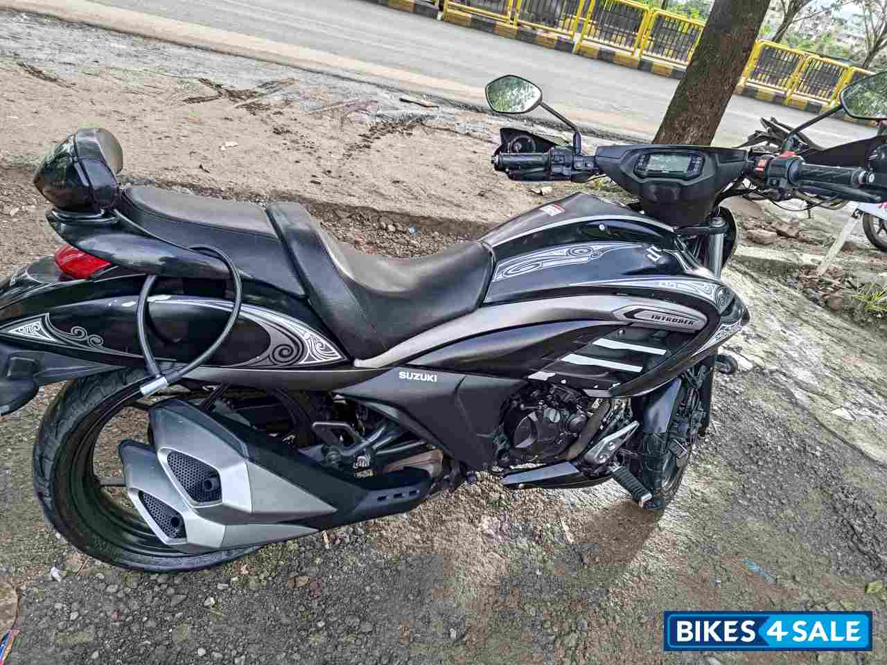 Suzuki Intruder 150 Suzuki Intruder 150