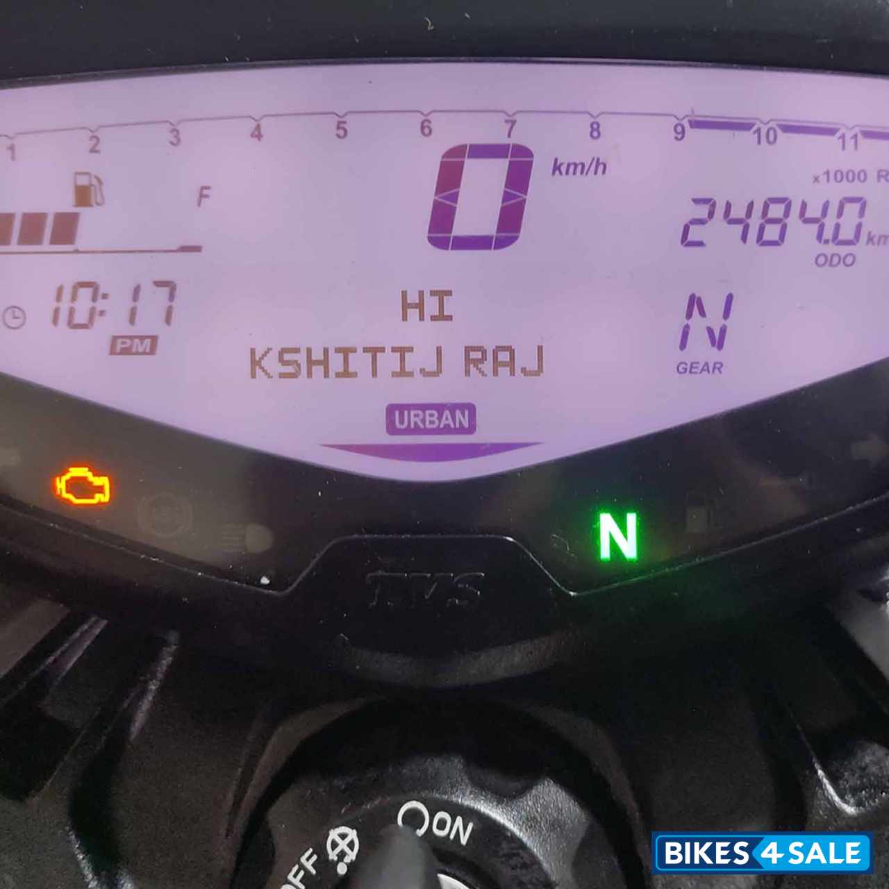 TVS Apache RTR 160 4V