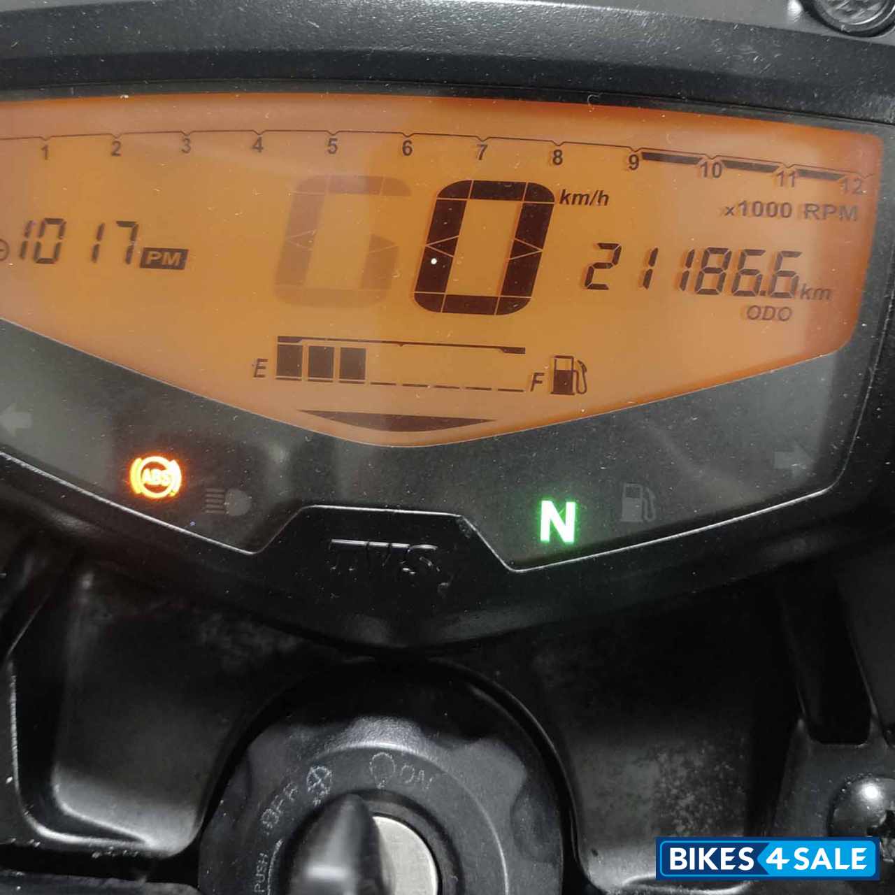 TVS Apache RTR 160 4V