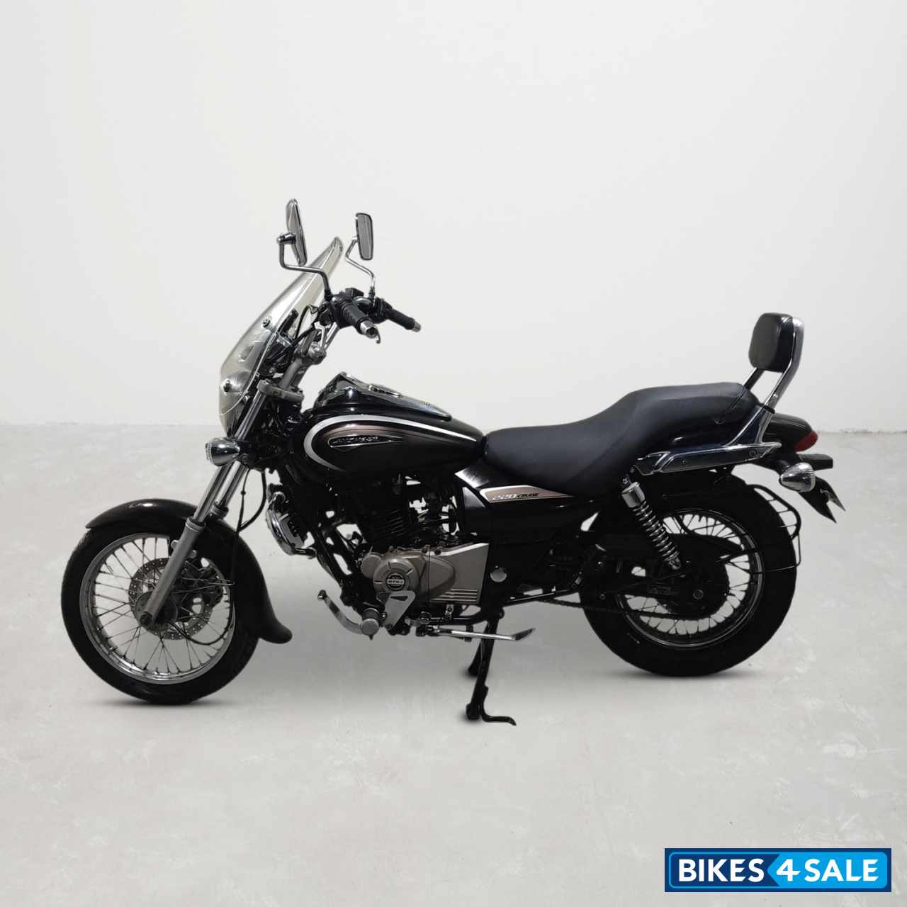 Bajaj Avenger Cruise 220
