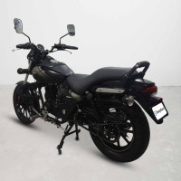 Bajaj Avenger Street 160
