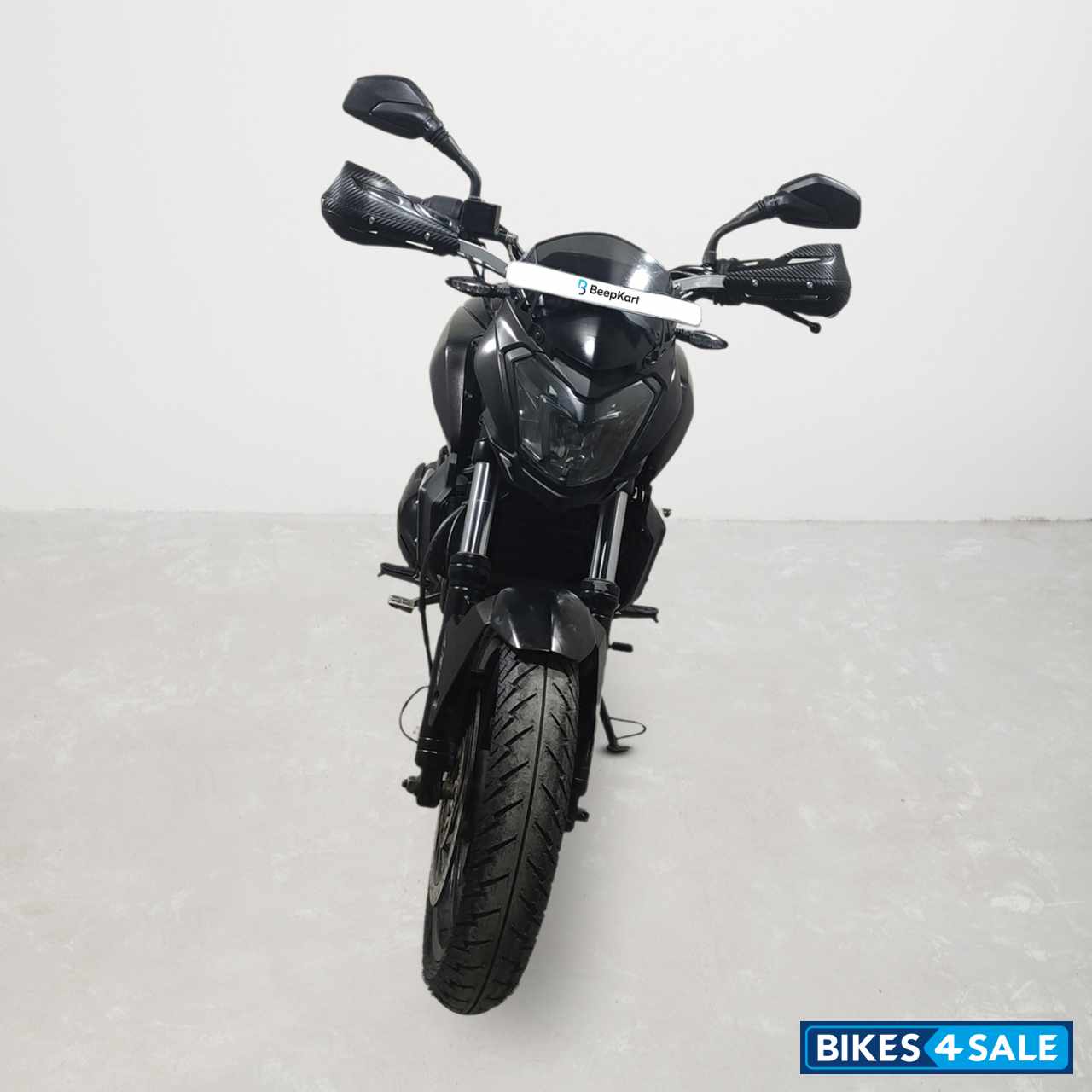 Bajaj Dominar 400