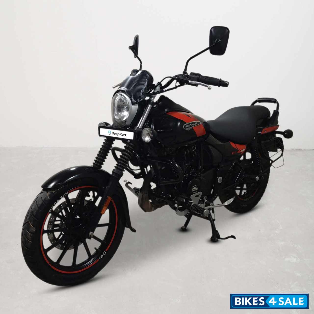Bajaj Avenger Street 160