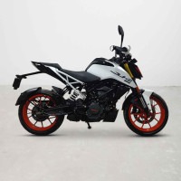 KTM Duke 200