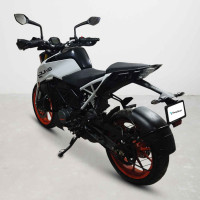 KTM Duke 200