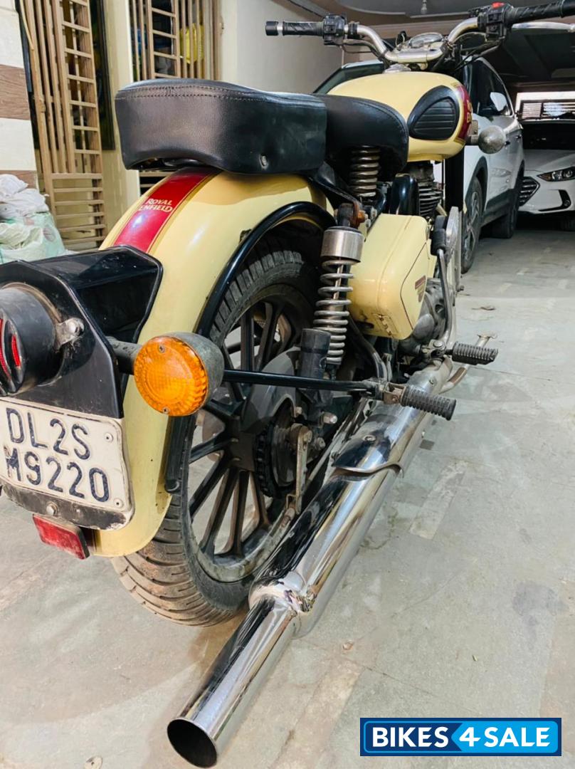 Royal Enfield Classic Desert Storm Royal Enfield Classic Desert Storm