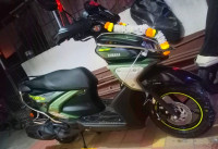 Green Yamaha RayZR Street Rally 125 Fi Hybrid