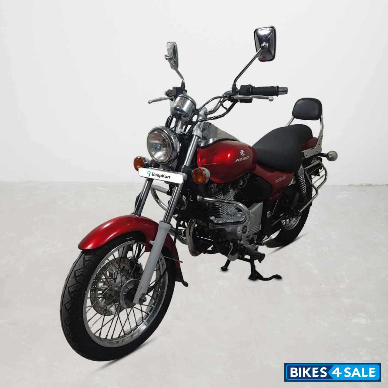 Bajaj Avenger 180 DTS-i