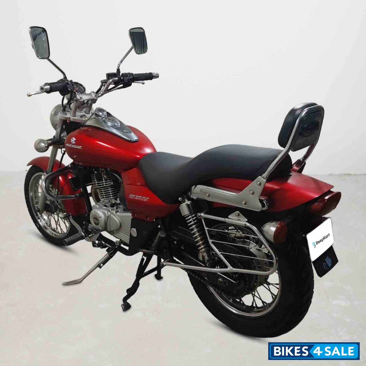 Bajaj Avenger 180 DTS-i