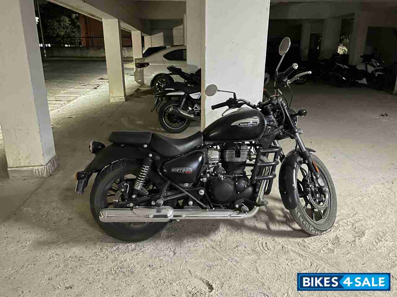 Royal Enfield Meteor 350 Stellar