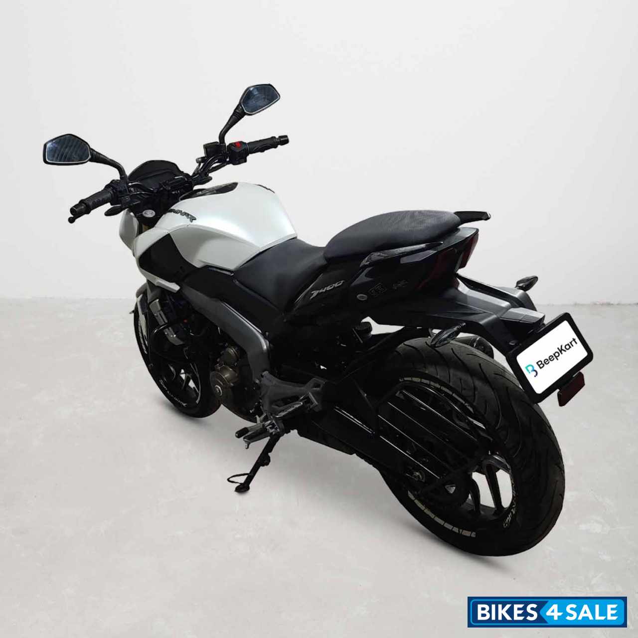 Bajaj Dominar 400