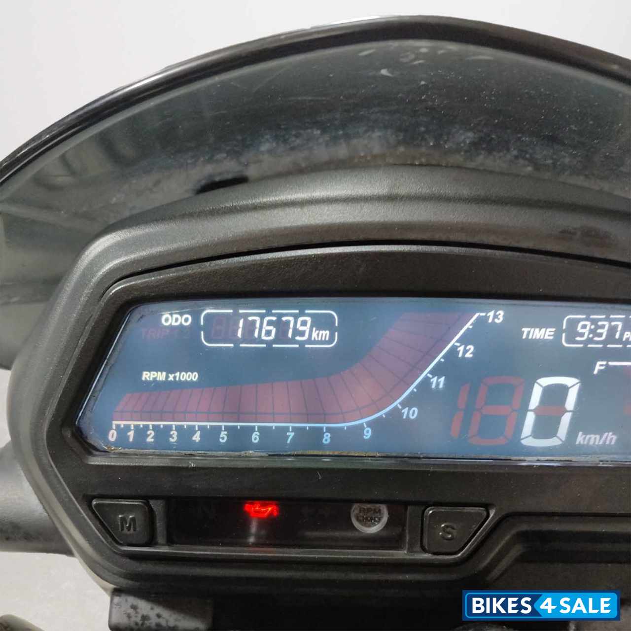 Bajaj Dominar 400