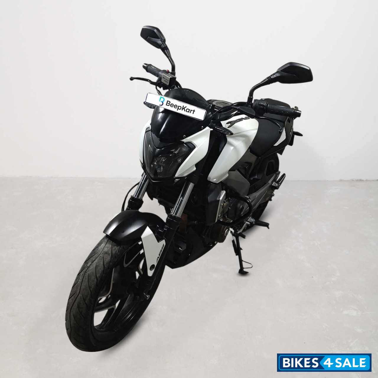 Bajaj Dominar 400