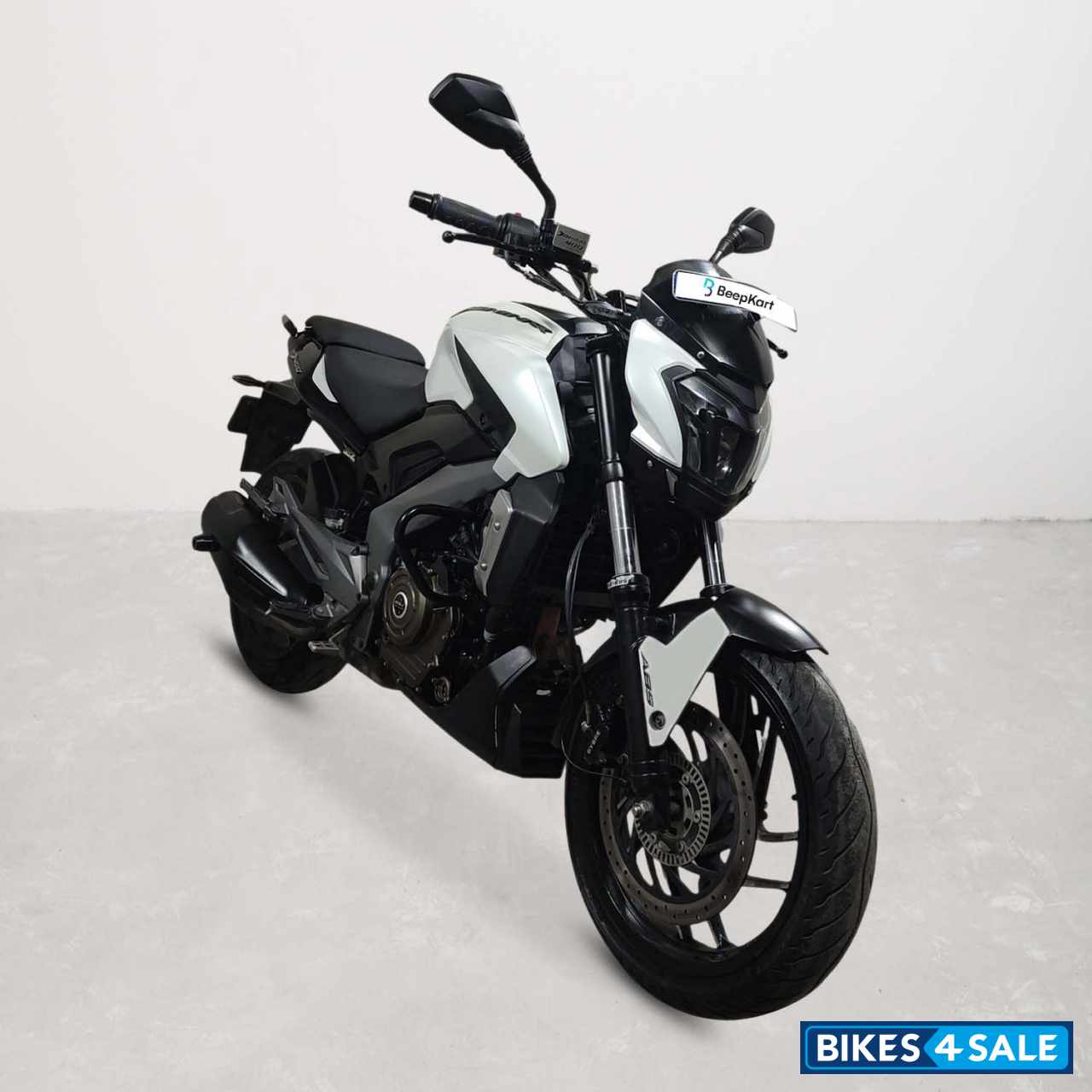 Bajaj Dominar 400