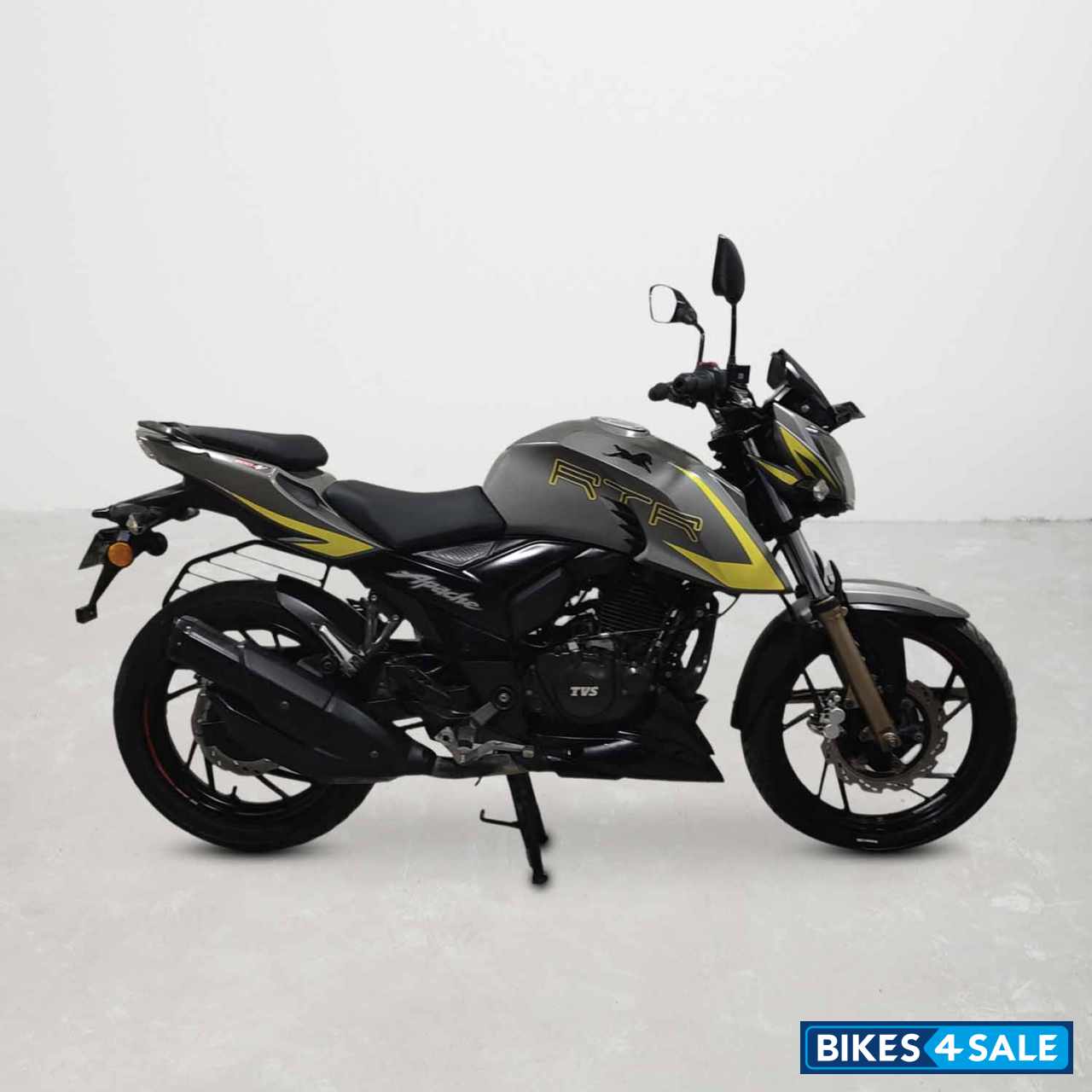 TVS Apache RTR 200 4V