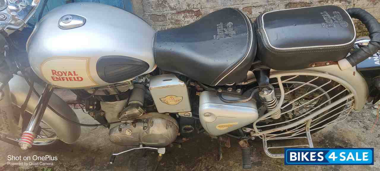 Silver Royal Enfield Bullet Standard 350
