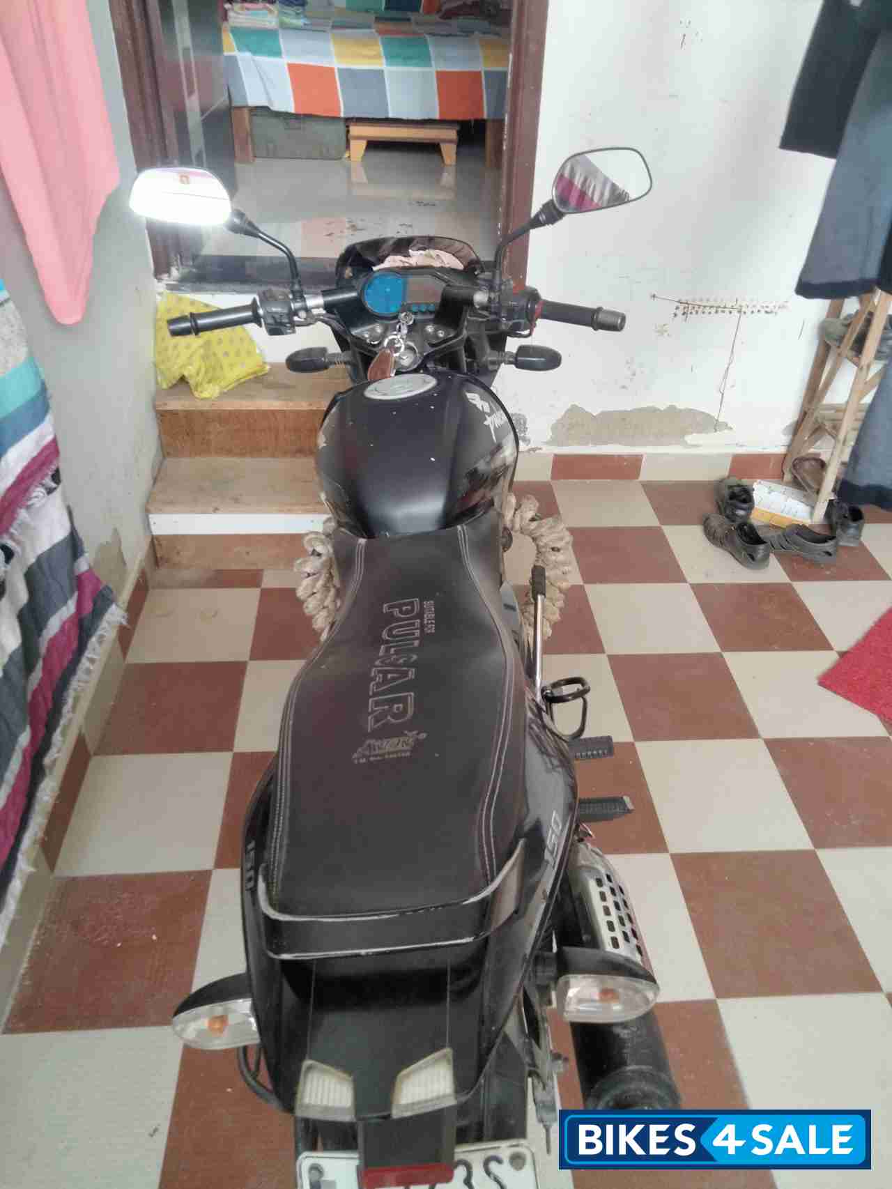 Black Bajaj Pulsar 150