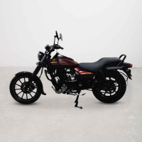 Bajaj Avenger Street 150