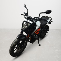 KTM Duke 125