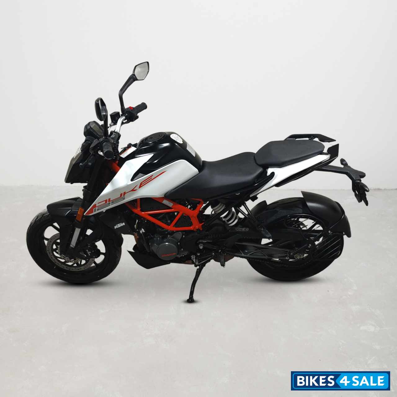 KTM Duke 125