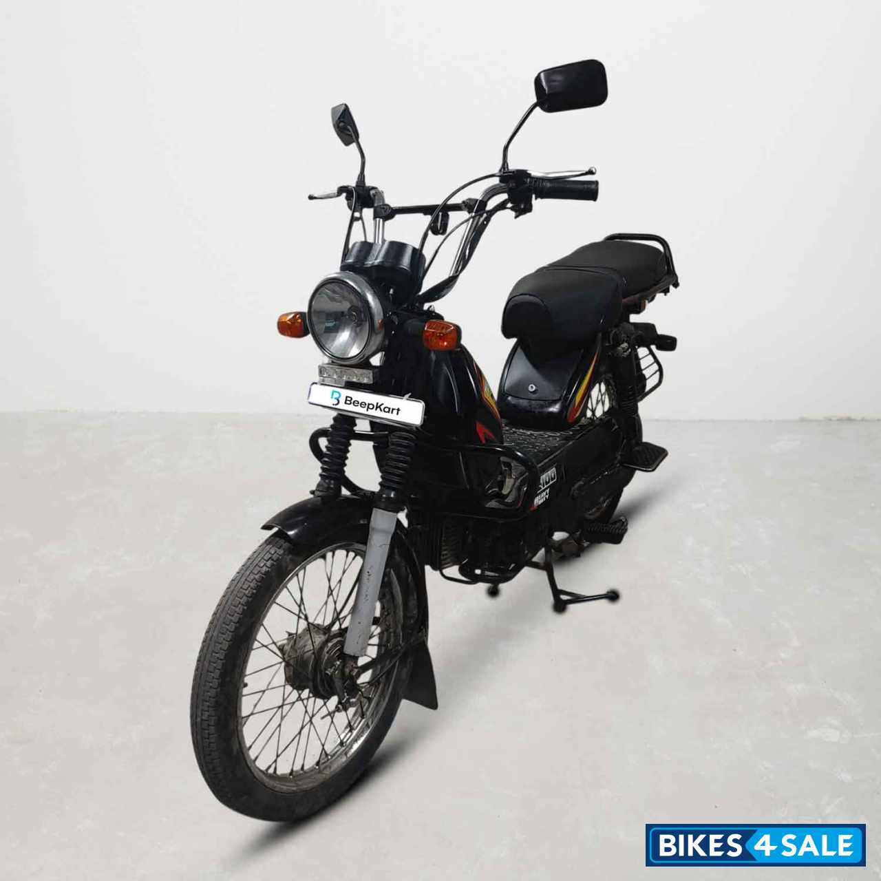 TVS XL 100 Heavy Duty