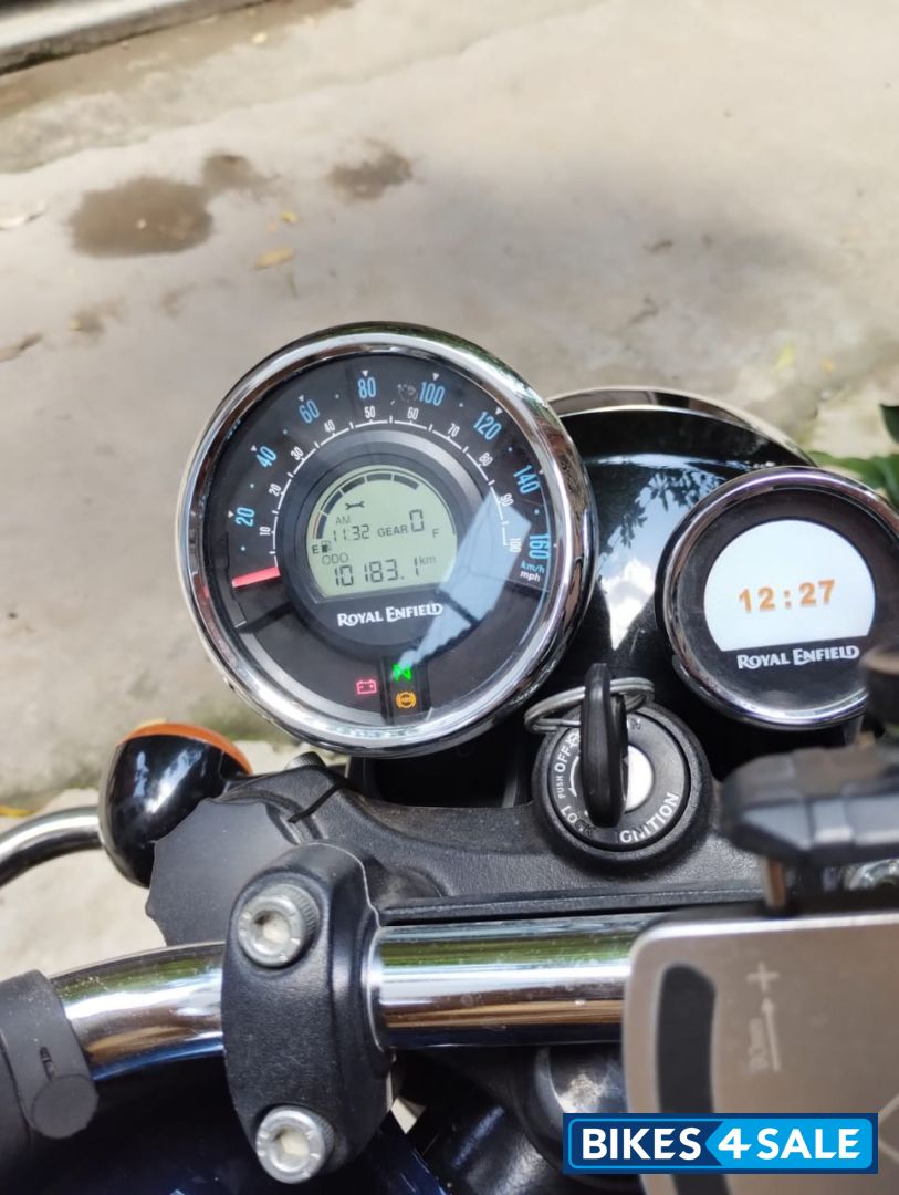 Blue Royal Enfield Meteor 350 Stellar