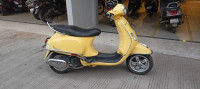 Vespa VXL 150